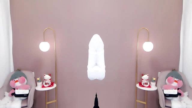幼夏丶511【天使】：性感魅惑舞蹈 熱辣短褲電眼十足