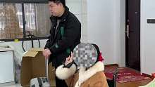 女子因車禍雙腳癱瘓，丈夫照顧了十年后同意離婚！女子：放他自由，賭他的良心！