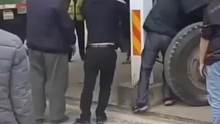 再使把勁來