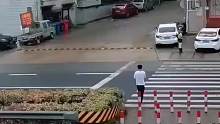 這樣的行人不讓也罷