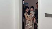 衣服也沒(méi)穿反呀，到底是哪里出了問(wèn)題呢？