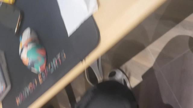 電腦爆炸跑回訓(xùn)練室處理