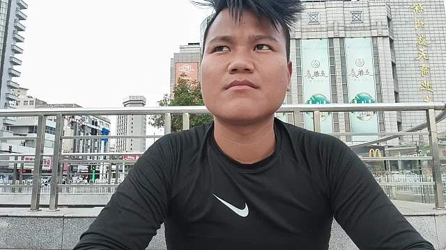 輕松回應(yīng)欠款退網(wǎng)風(fēng)波