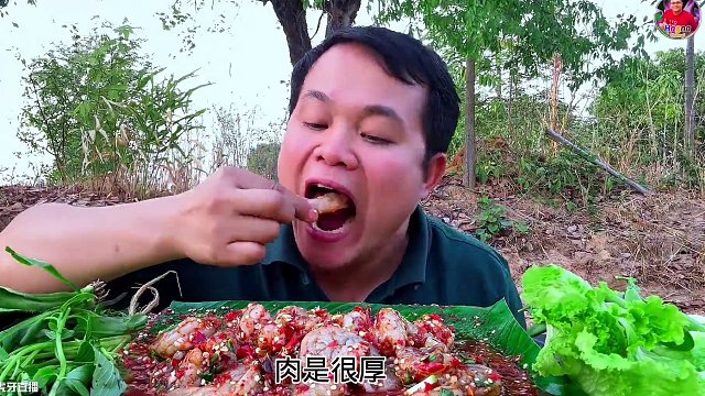 完整版特別?辣的泰式口味涼拌大蝦搭配羅馬生菜 #無辣不歡的吃貨 #泰國大叔#泰國大叔完整版 #泰國美
