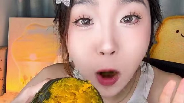 挖到便宜又好吃的真貝貝南瓜了！關鍵是價格還便宜！口感也賊好！真的很好吃！粗糧吃起來飽飽感強而且還健康