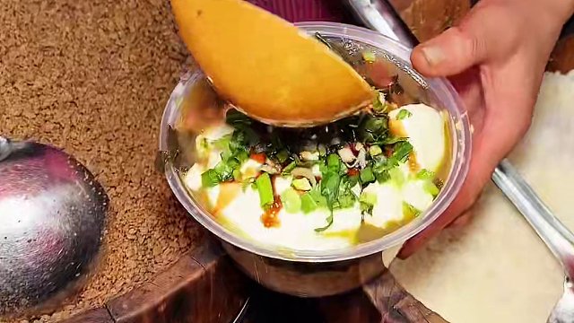 昆明街頭雜糧飯，6塊一套