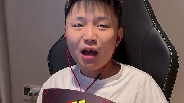 今天不Roll烤雞了，Roll點(diǎn)好的 #DANK1NG #臻火天祿聯(lián)名鼠標(biāo)墊 #TYLOO