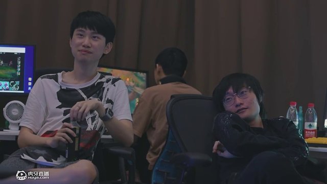 攝影眼中的方普辣斯15期：“好 兄 弟 ”