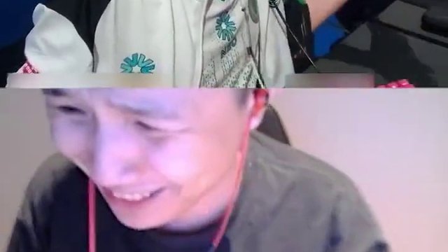 你要我怎么中立？