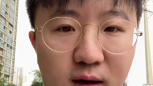 終于見到在世魔童donk了