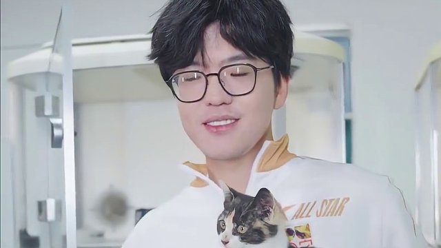 Jiejie的喵隊(duì)友“小美”正期待與愛心召喚師的相遇。
#2025LPL全明星公益日  #誰不想領(lǐng)養(yǎng)