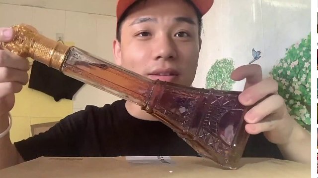 嘎子賣高價酒開箱被坑