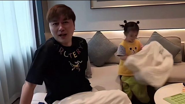 小金還是喜歡老金的
