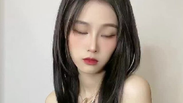 假如你現(xiàn)在的電量 是你姐妹脫單的年紀(jì)