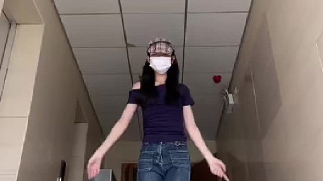 淺跳一下worthit扭胯舞