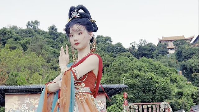 這一次，東莞觀音山遇見(jiàn)敦煌飛天，讓人怦然心動(dòng)，滿(mǎn)心歡喜