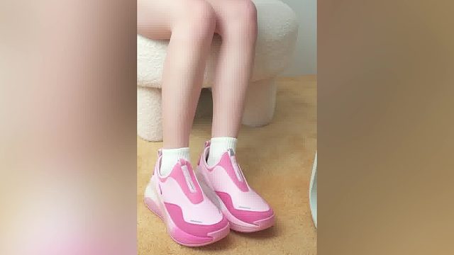 愿你逢冬，多點(diǎn)溫暖，有鞋暖身，有人暖心