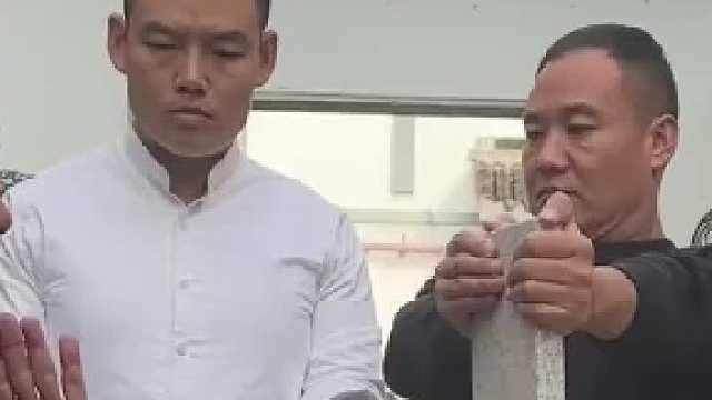 讓人震驚的寸拳爆發(fā)力