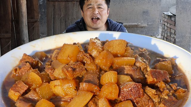 春天必須做一道“牛肉燉蘿卜”，葷素相伴，營養(yǎng)豐富，太美味了