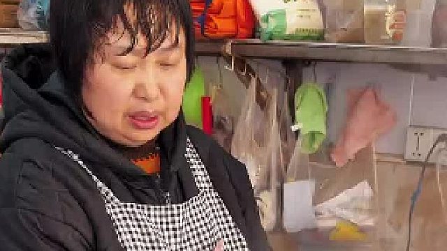 揚州高郵水上漂餛燉 10元一碗搭配醬油調料好吃麻了！