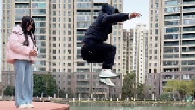 我還以為表哥有多厲害呢！哈哈哈