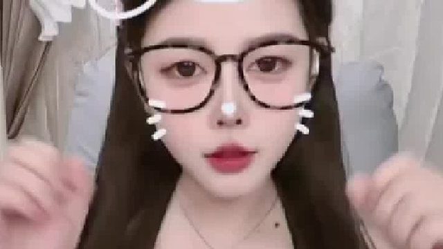 來跟我一起看電影吧~
