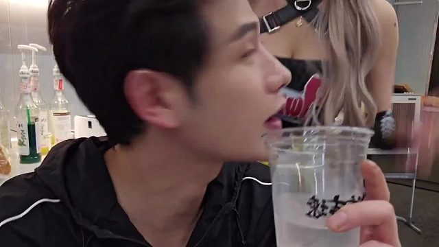 蒲一彤一貼童就受不了，童錦程：蔓越莓過來降一下火！