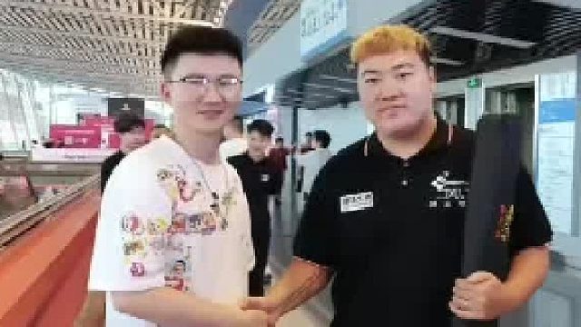 合影視頻
