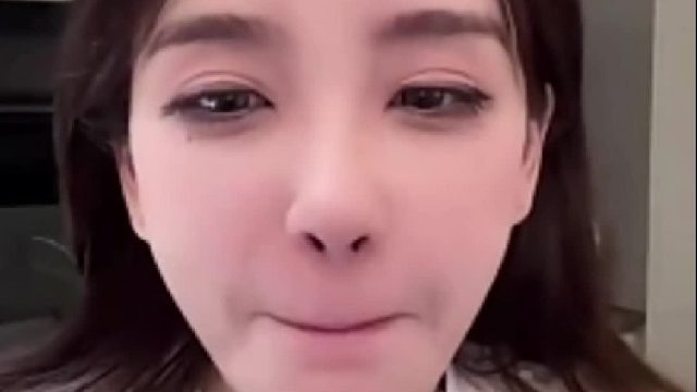 rita鏤空背帶褲殺傷力有多大？只想問有水友知道嗎