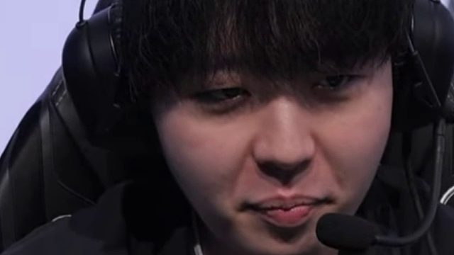 Kanavi消失的閃現(xiàn)是怎么回事？ #faker#英雄聯(lián)盟S15