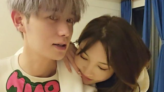 當(dāng)觀眾讓童錦程給妹子一次，結(jié)果妹子一句話童直接慌了，觀眾：出生