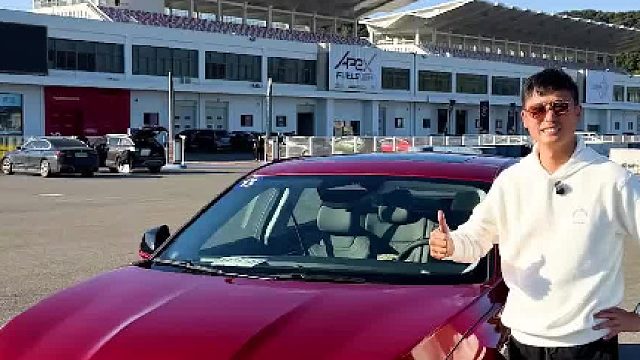 肌肉車平替？不，是后排空間堪比貨拉拉的B級(jí)車動(dòng)力標(biāo)桿！