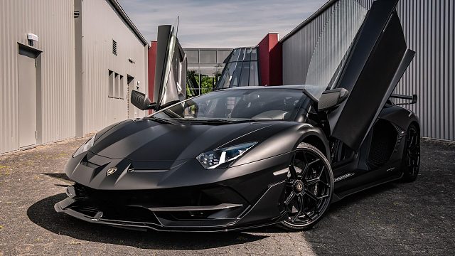 游戏名字~极品飞车OL 自动驾驶都有G