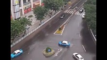 突如其来的大雨