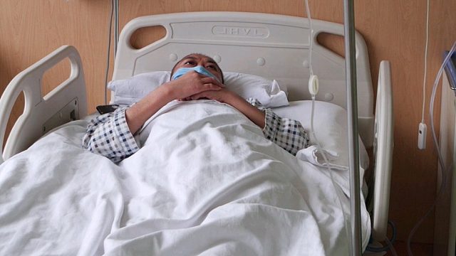 我的父亲很平凡，什么都给不了我，却又什么都给了我