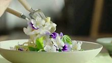 [韓版小森林]花朵木魚花芹菜意大利面
