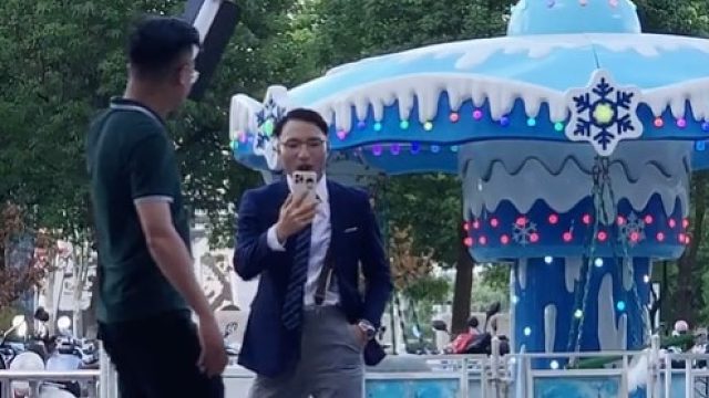 炎炎夏日中人类高质量油物