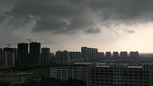 烟花来江苏连云港了，暴雨快来了…