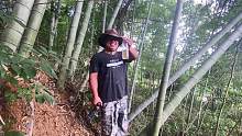 50多度白酒打进竹笋3个月，今天取酒了，喝了一口有点上头