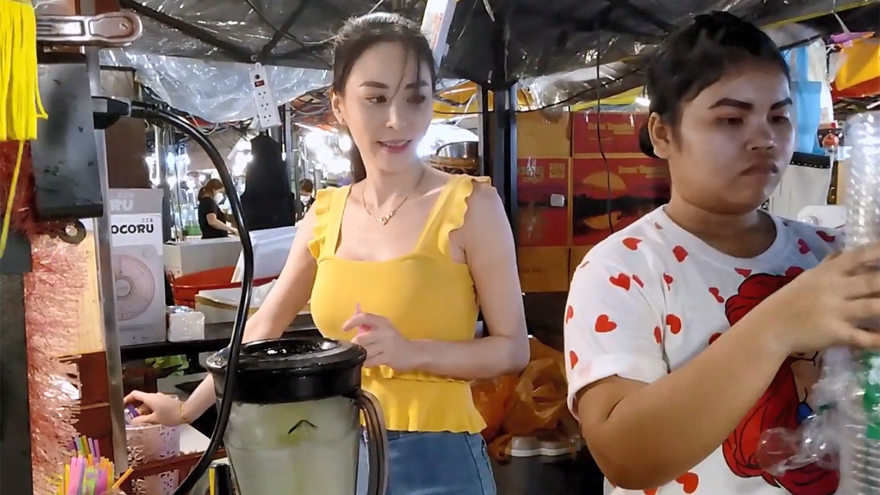 水果西施这颜值 难怪生意这么好