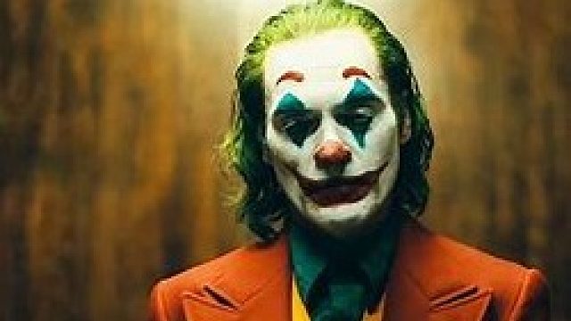 厉害了，空手振刀，ID大佛求求别抓我，我坚信扫把会烂大街！