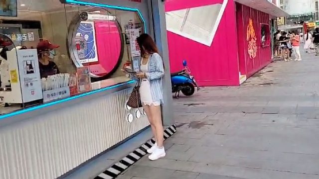 【武汉】找漂亮小姐姐【武汉】找漂亮小姐姐-片段1