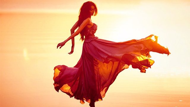 三件简易一件蓝色完美三件简易一件蓝色完美-片段1