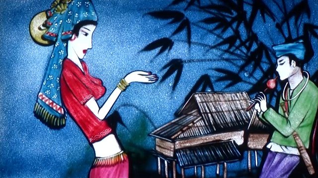 龚玥《月光下的凤尾竹》，曲调悠扬动听，太经典了