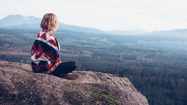 人生需要经历百家樂中的风浪，才能感悟下三路技巧打法的风景