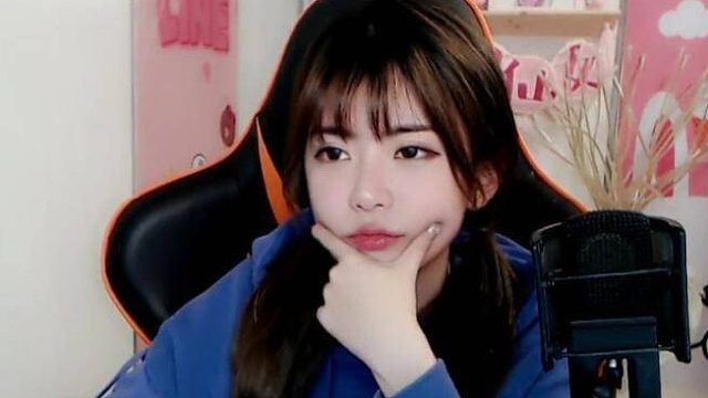 普杯 败决  马克思vs蛾