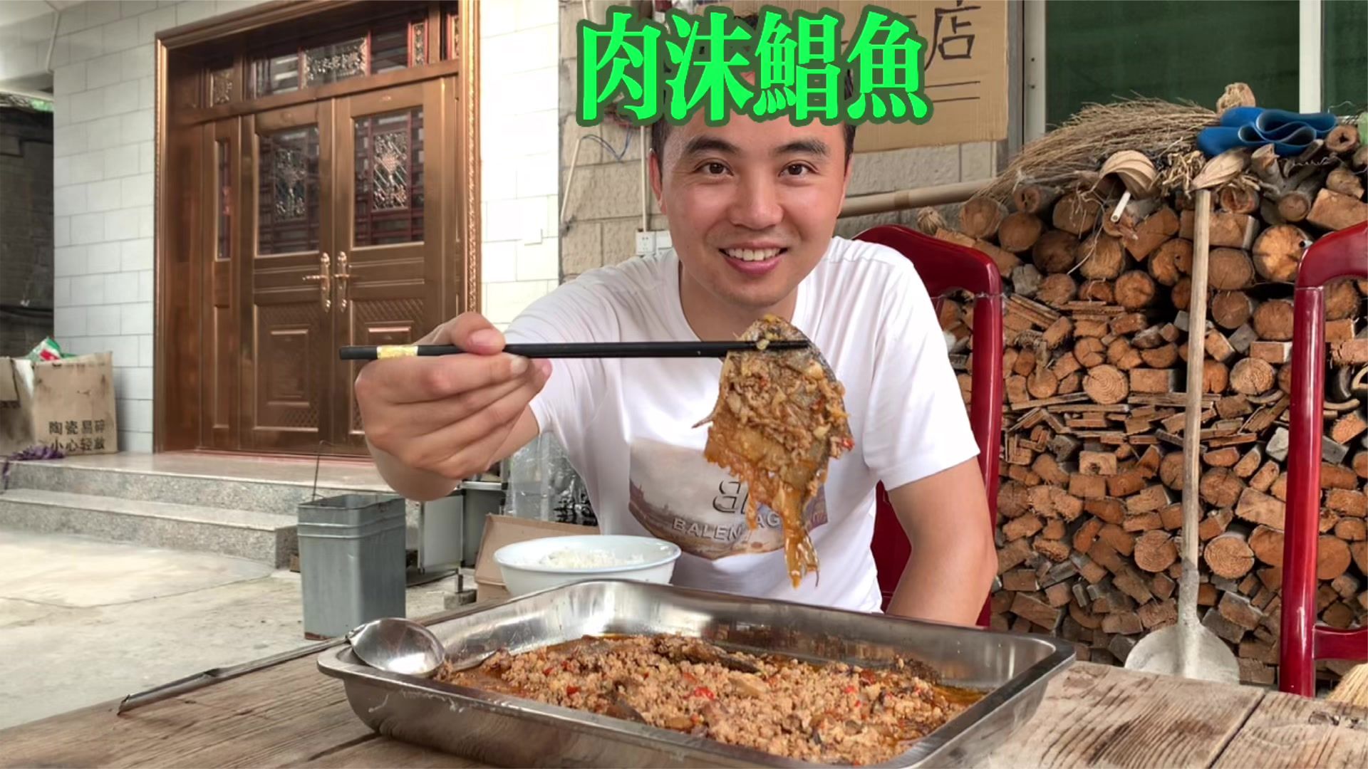 鸵鸟爪这样烤来吃筋筋有味！感觉是个大号鸡爪！好恰