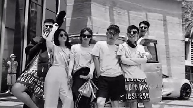 大妈醒床，上演五菱宏光社会人陈浩南，《梦想的旅行》剪辑版出炉 #星秀爆料站#