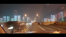 剛下班又要去上班咯