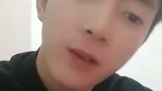 這年頭誰還不會唱歌了